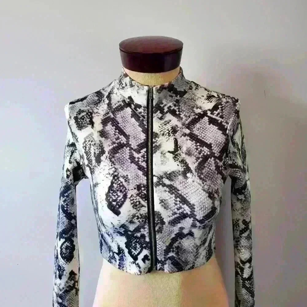 Revamped snakeskin zip up crop size small